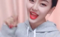 小姐姐说不嗨皮怎么回复,如何巧妙回应让她重拾快乐？